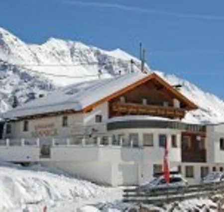 Alpengasthof Sonneck Guest house *